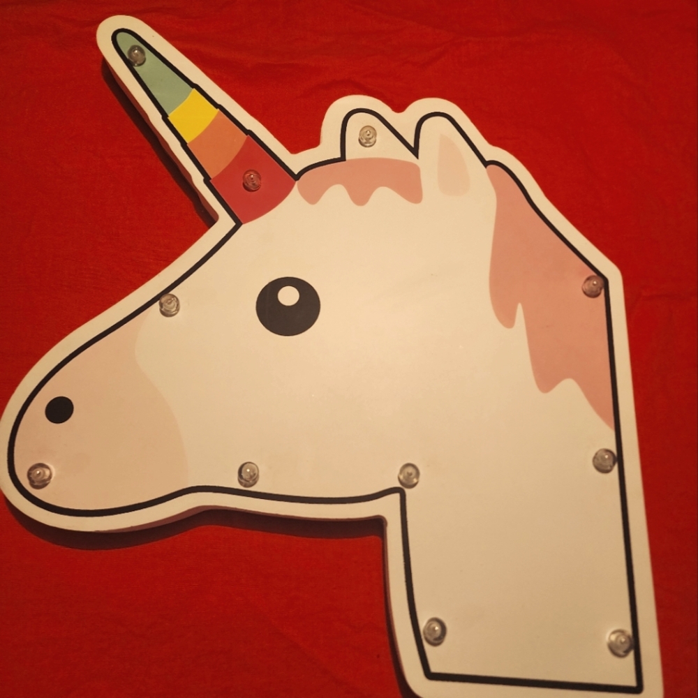 Unicorn Wall Mount